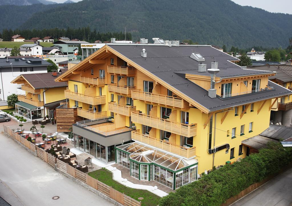 Aktiv- Und Wellnesshotel Gutjahr Abtenau Exterior photo