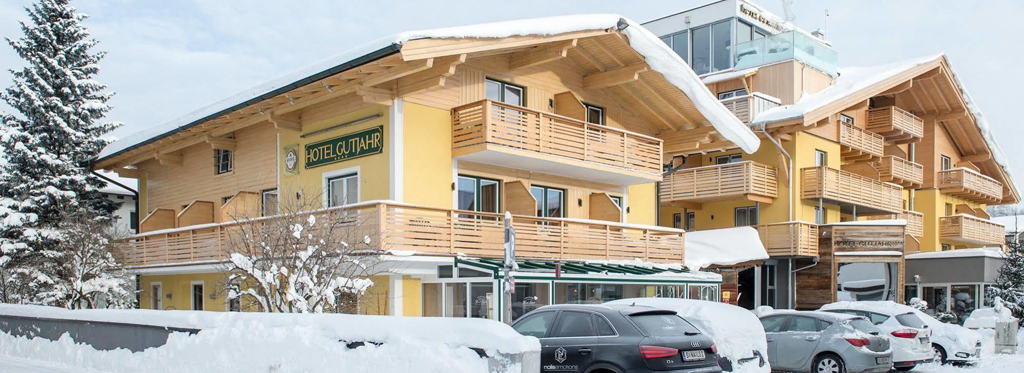Aktiv- Und Wellnesshotel Gutjahr Abtenau Exterior photo